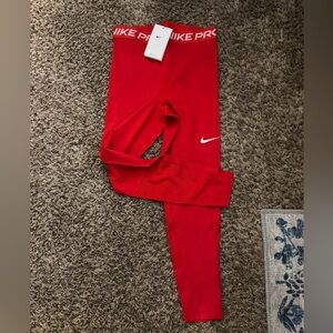 Nike Pro Red Leggings